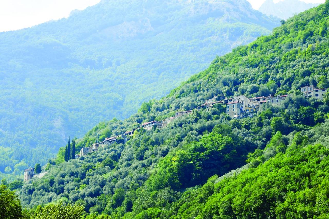 Agriturismo Nonnamelia Nasino Екстер'єр фото